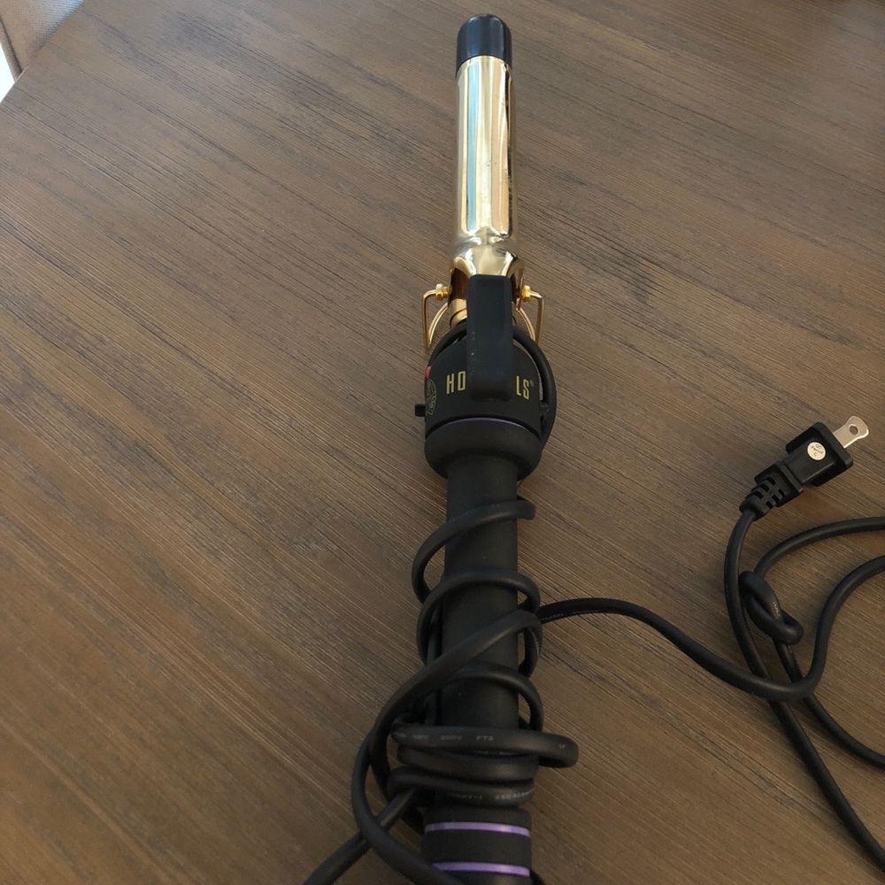 Hot Tools Curling Iron